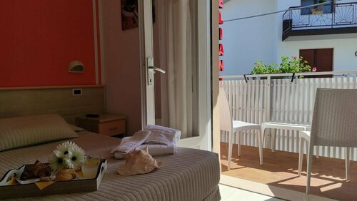 Гостиница Hotel Eliani в Градо