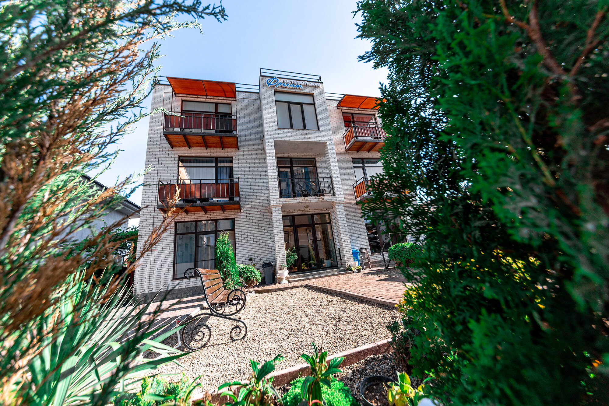 Фото Фрегат