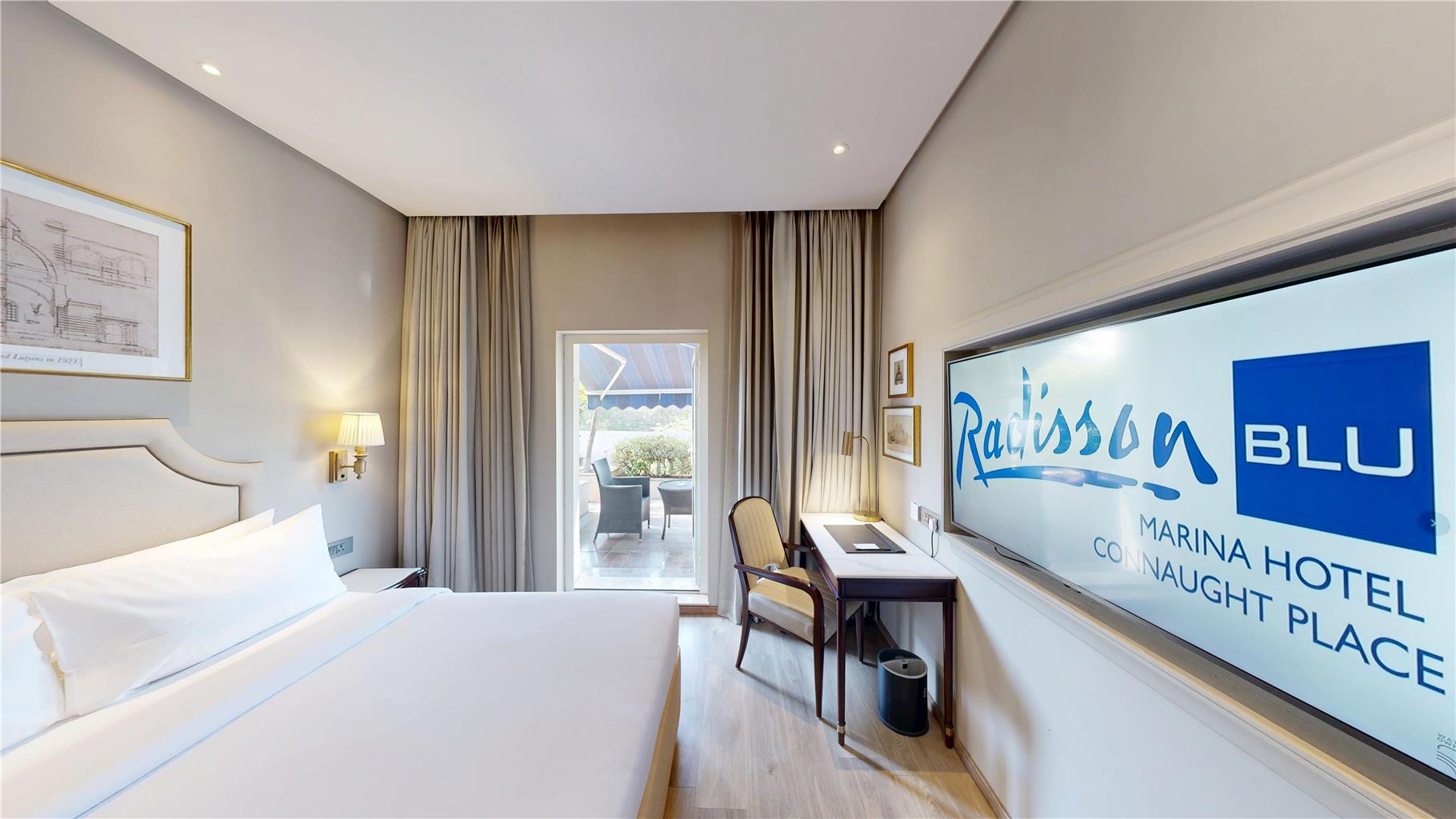 Фото Radisson Blu Marina Hotel, Delhi Connaught Place
