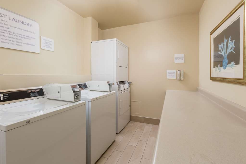 Фото Hilton Garden Inn Oakland/San Leandro