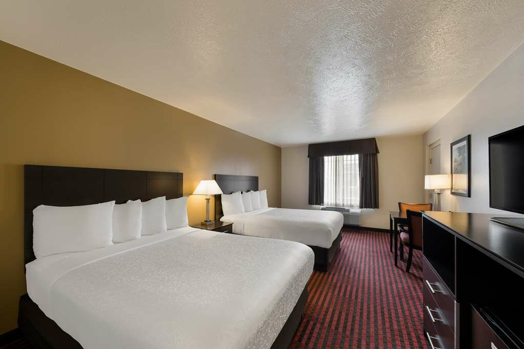 Фото Best Western Salinas Valley Inn & Suites