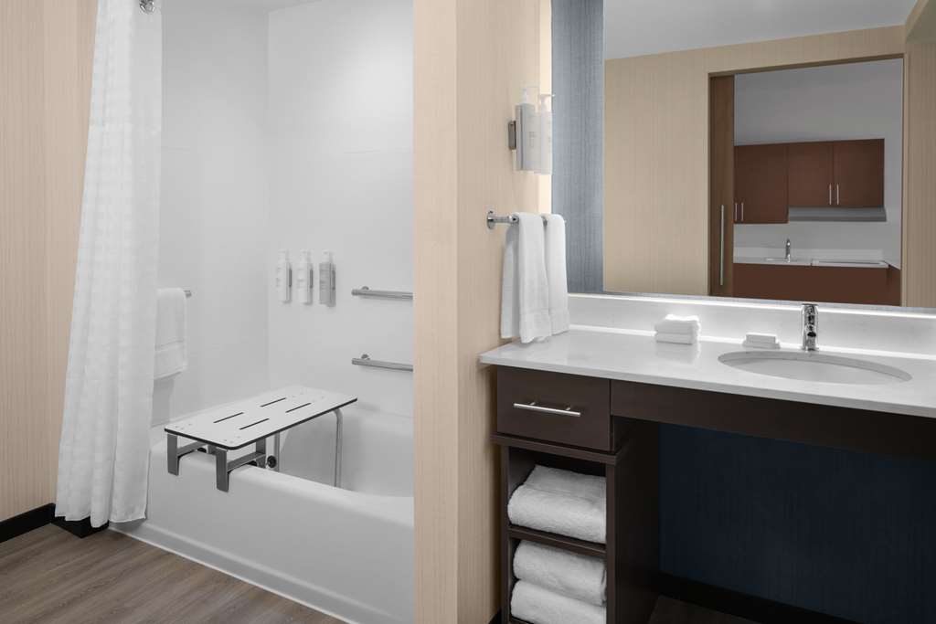 Фото Homewood Suites by Hilton Charlotte Uptown First Ward