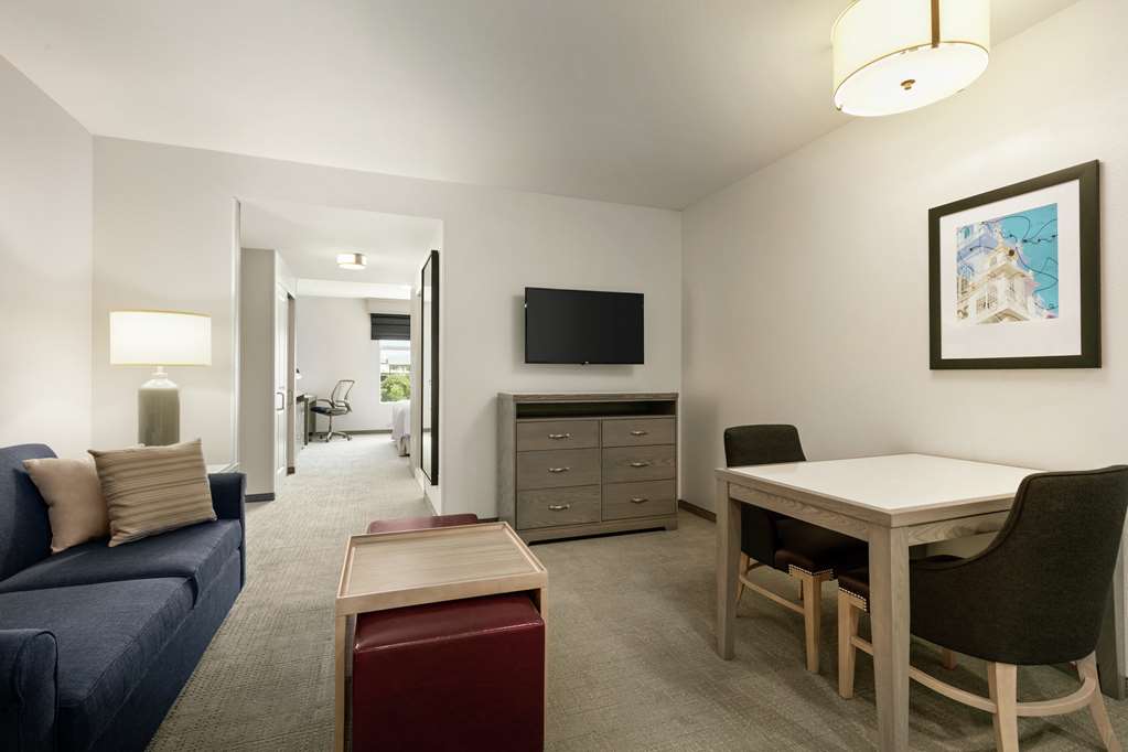 Фото Homewood Suites by Hilton Worcester