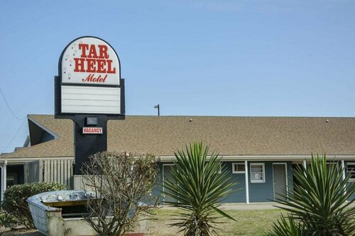 Гостиница Tar Heel Motel в Нагс Хед