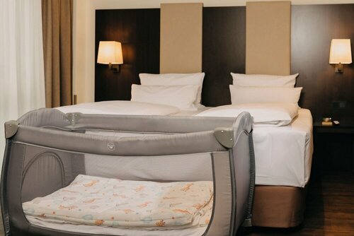 Гостиница Hotel Forsthaus Nürnberg Fürth в Цирндорфе