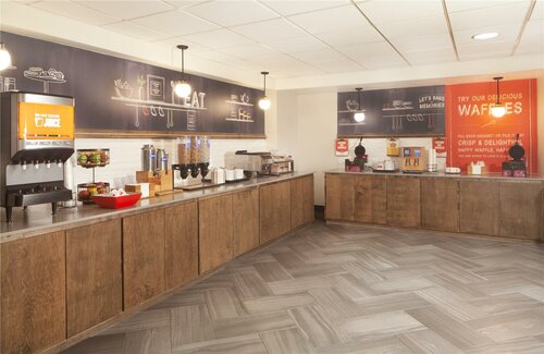 Гостиница Hampton Inn & Suites Natchez в Видалии