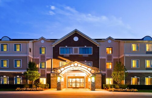 Гостиница Staybridge Suites Detroit Novi, an Ihg Hotel в Нови