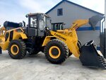 Uralskaya marka (Borodinskiy pereulok, 1), special equipment and special vehicles