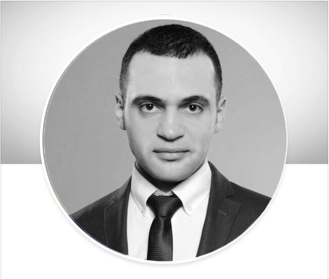 Abogados Immigration lawyer Avraam Israilov, , foto