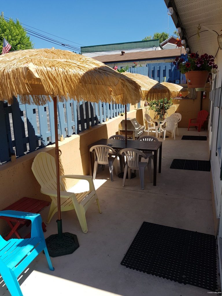 Фото Creston Valley Motel