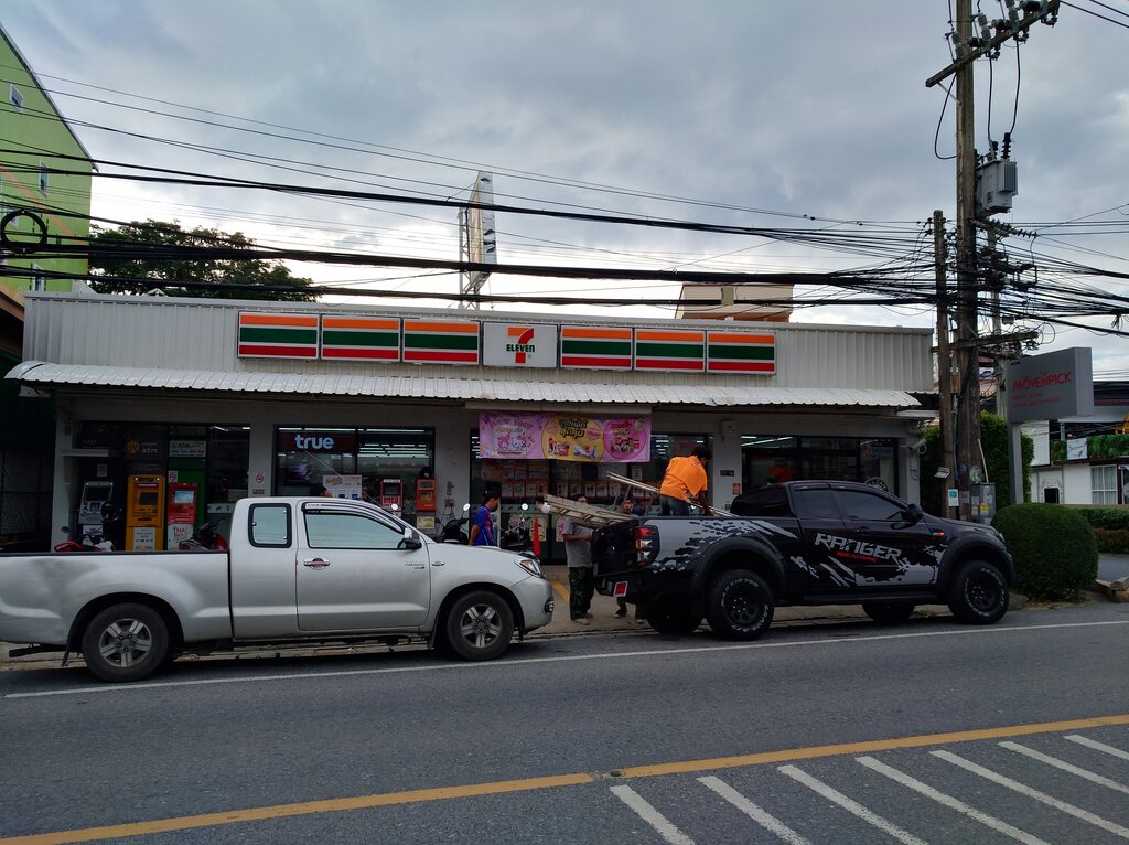 Supermarket 7-Eleven, Phuket Province, photo