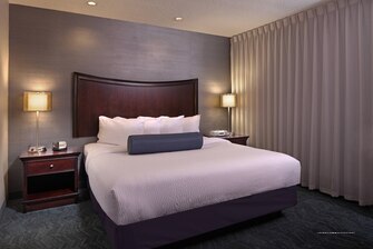 Фото Springhill Suites Marriott Baltimore Downtown/Inner Harbor