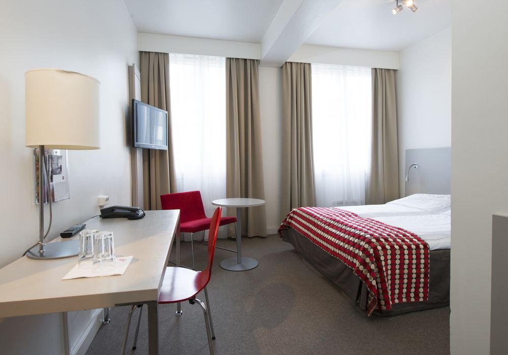 Фото Thon Hotel Astoria