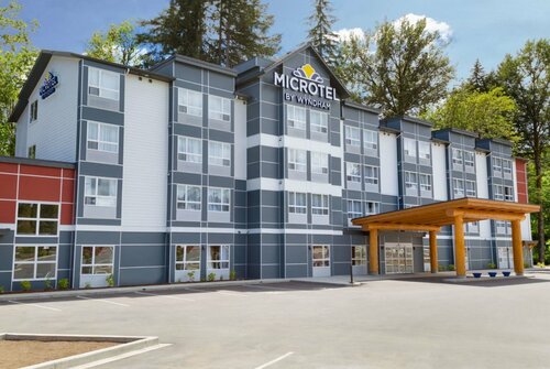 Гостиница Microtel Inn and Suites by Wyndham Mont Tremblant