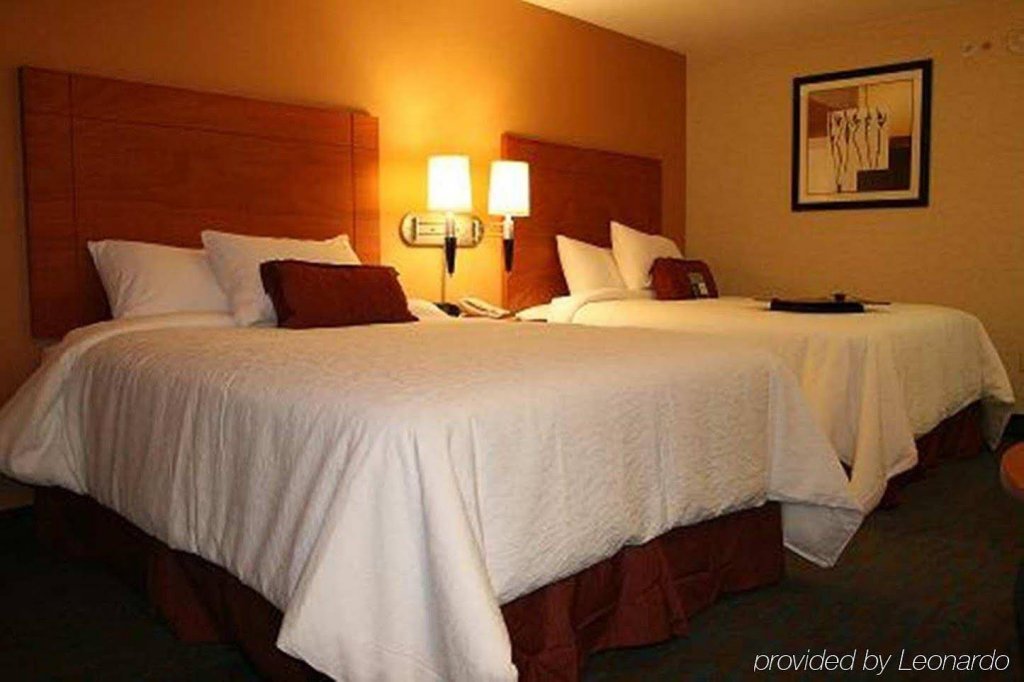 Фото Hampton Inn by Hilton-Queretaro Tecnologico