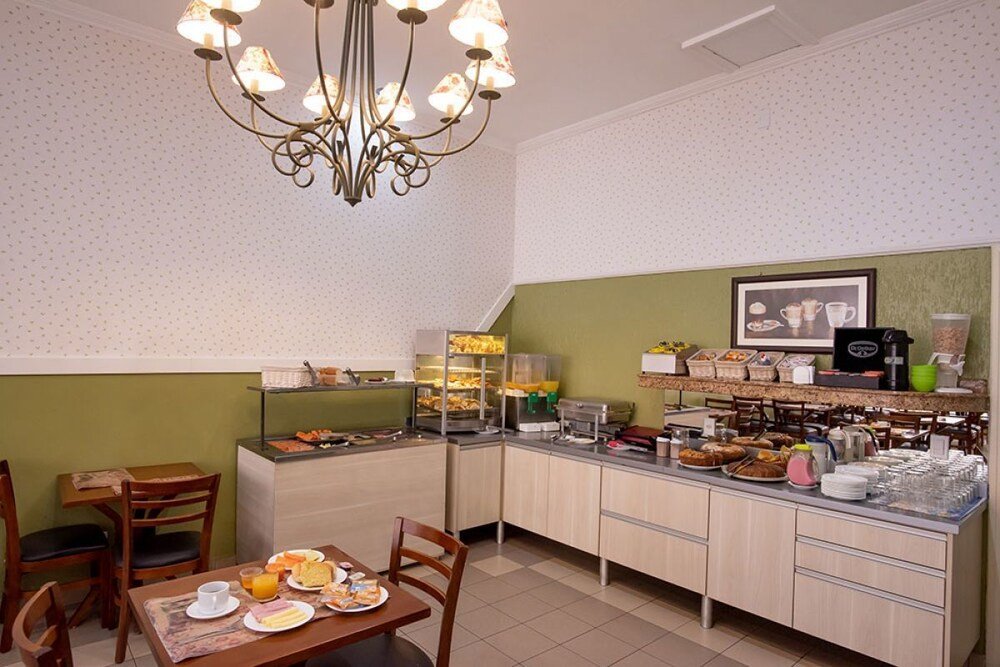 Фото Universitário Hotel