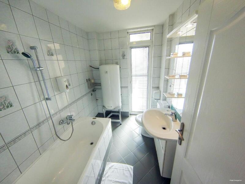 Фото Hotel Orange Inn