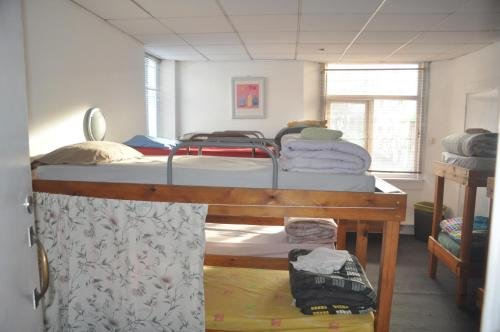 Фото Plymouth Backpackers Hotel