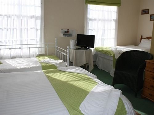 Фото Holgate Bridge