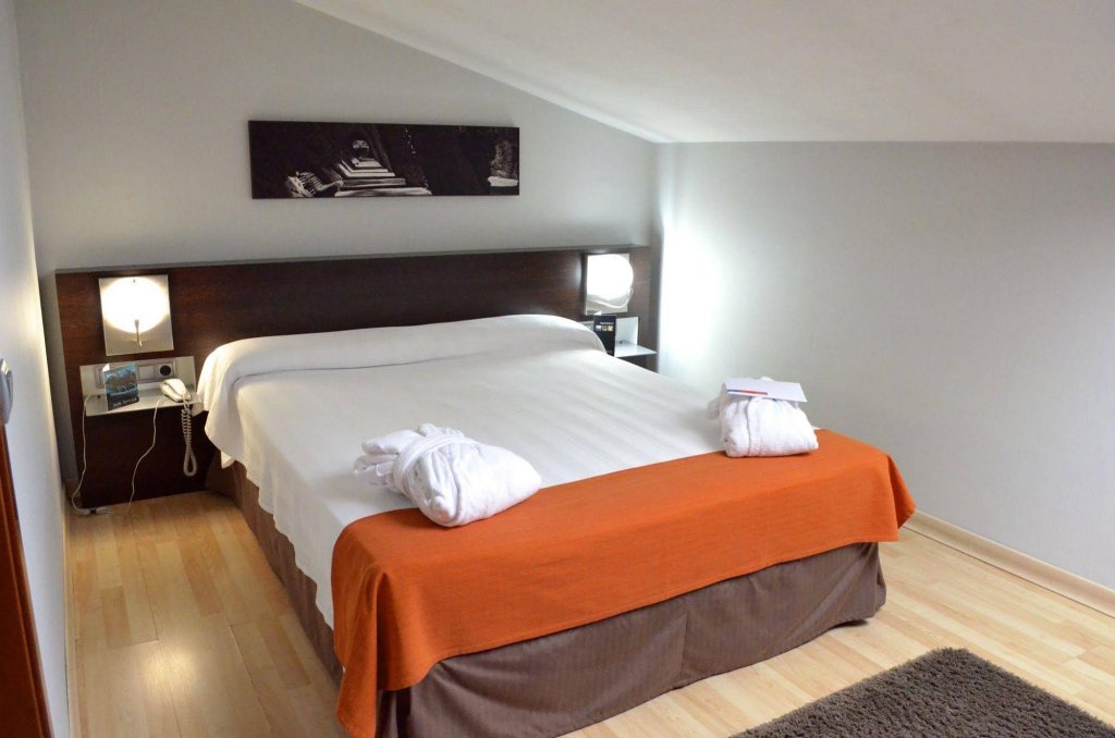 Фото Atenea Rekord Suites