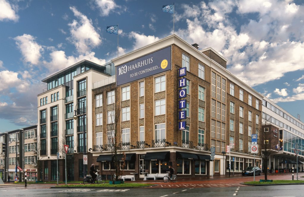 Фото отеля 1