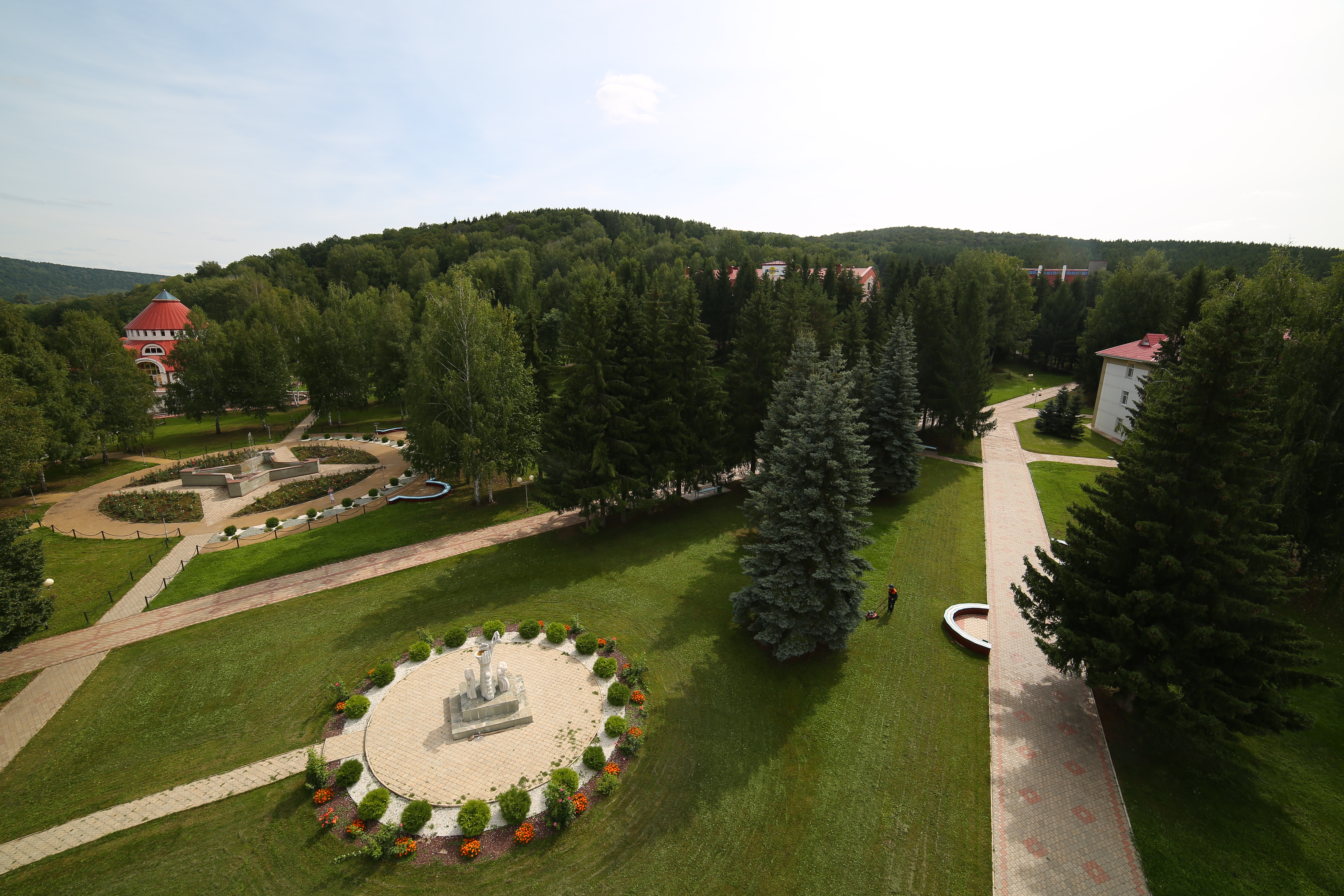 Фото отеля 2