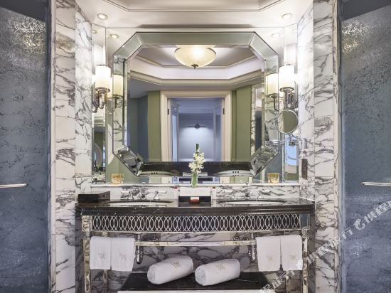 Фото Waldorf Astoria Shanghai on the Bund