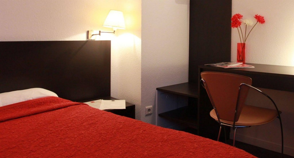 Фото Paris Saint Cloud Hotel