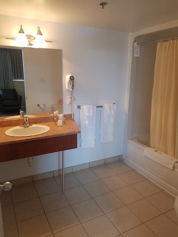 Фото Hotel Les Suites Labelle