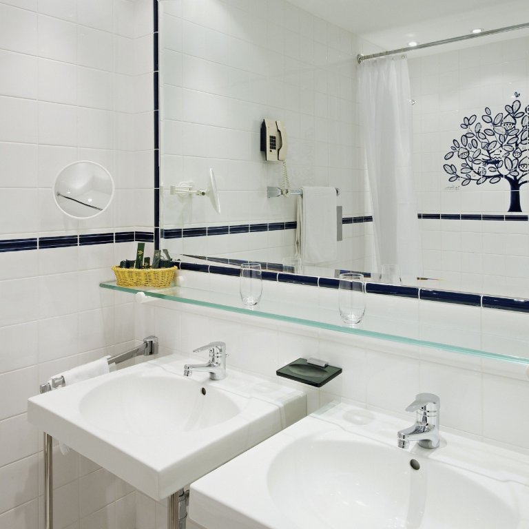 Фото Hotel Konig von Ungarn