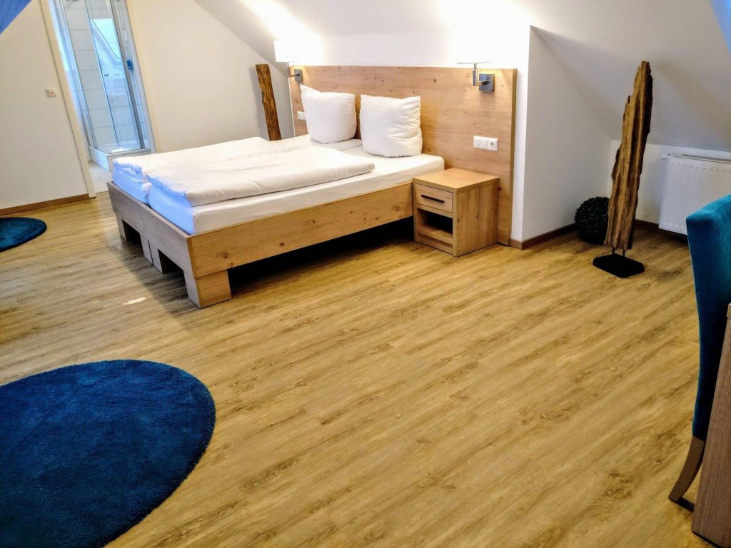 Фото Hotel Stadtvilla Central