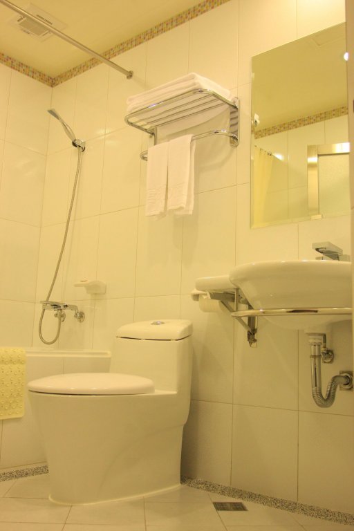 Фото Junli Hotel