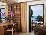 Silver Beach Hotel & Apartments