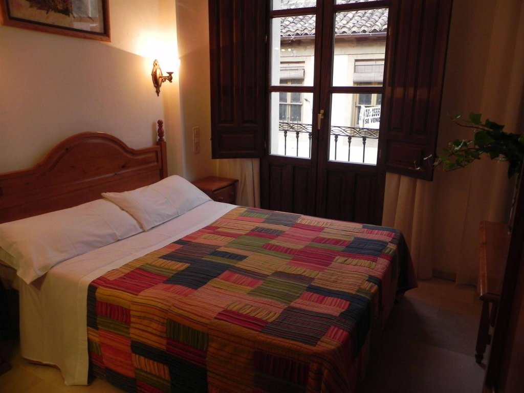 Фото Hostal El Olivo