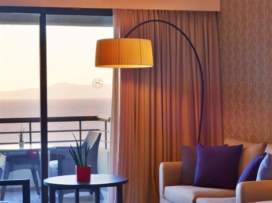 Фото Курортный отель Sheraton Rhodes Resort