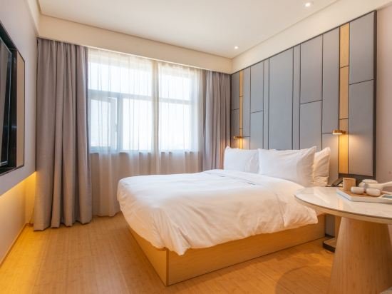 Фото Ji Hotel Shanghai Hongqiao Yan'an XI Road