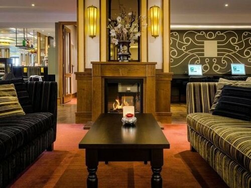 Гостиница Oranje Hotel Leeuwarden в Леувардене