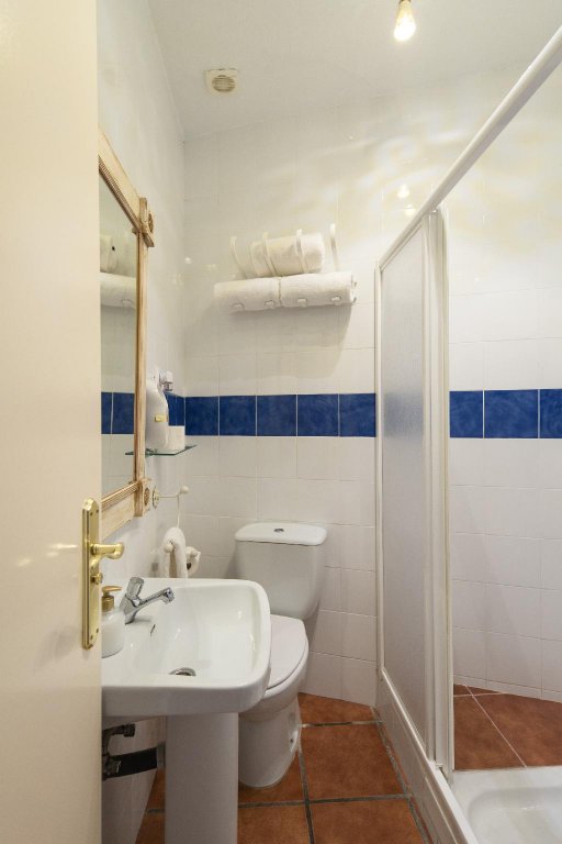 Фото Pensión Venecia Gomerez