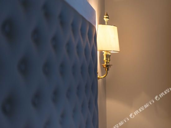 Фото Princesse Caroline