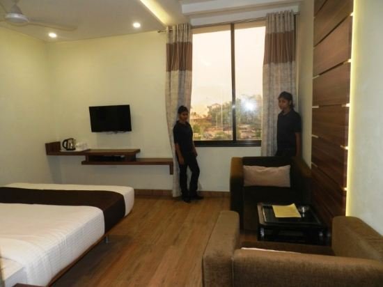 Фото Hotel Mahendra