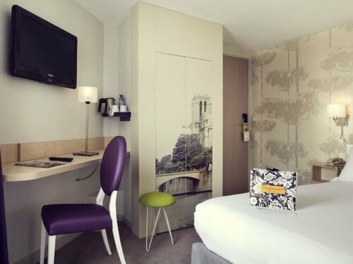 Гостиница Hôtel Mercure Paris Notre Dame Saint Germain des Prés в Париже