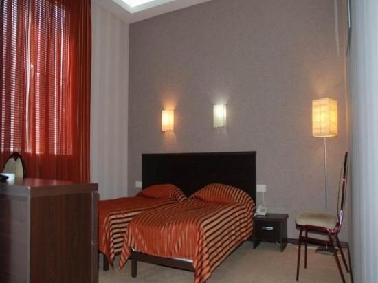 Фото Д'Плаза