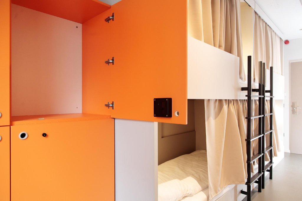 Фото Maverick Urban Lodge