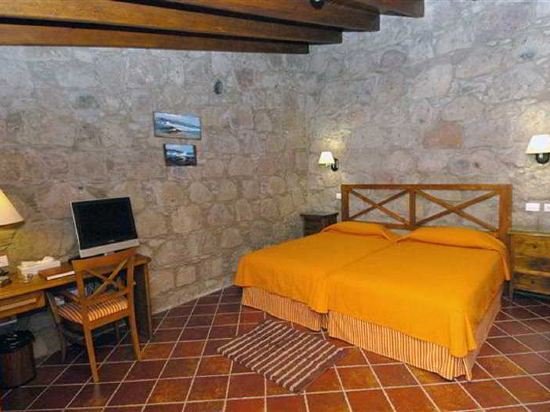 Фото Hotel Rural Fonda de la Tea