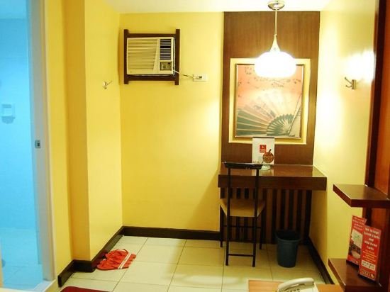 Фото Hotel Sogo Alabang Rotonda