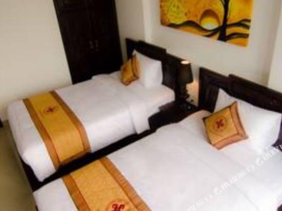 Фото Hoa Phong Hotel