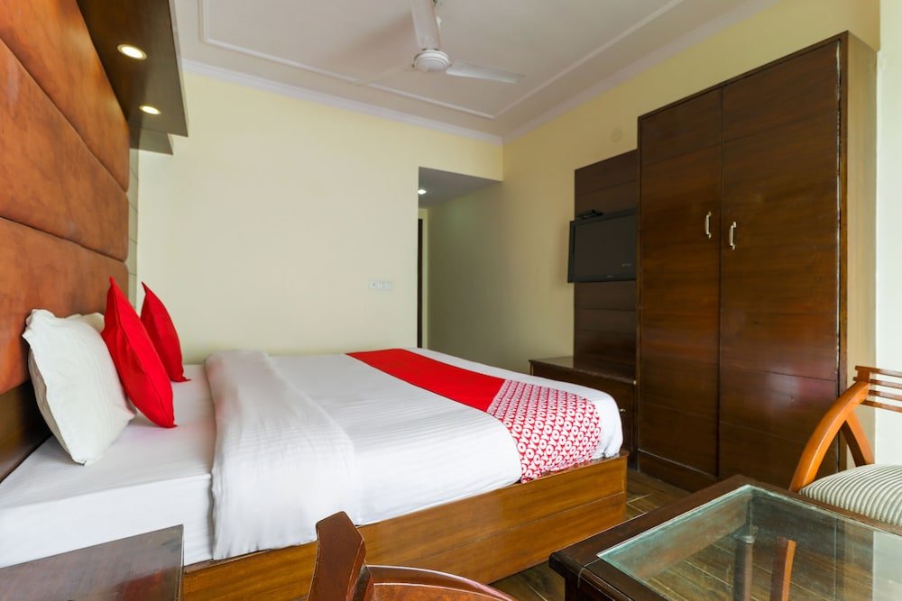 Фото Oyo 7251 Hotel Palazzo