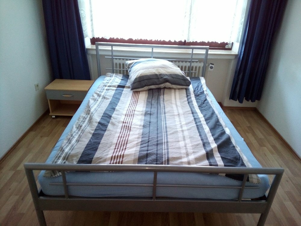 Hotel Schöne einfache Zimmer in Oldenburg, Oldenburg, photo
