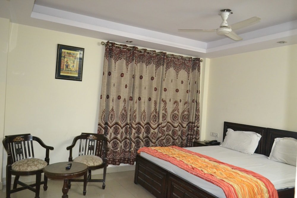 Фото Hotel Apple Villa