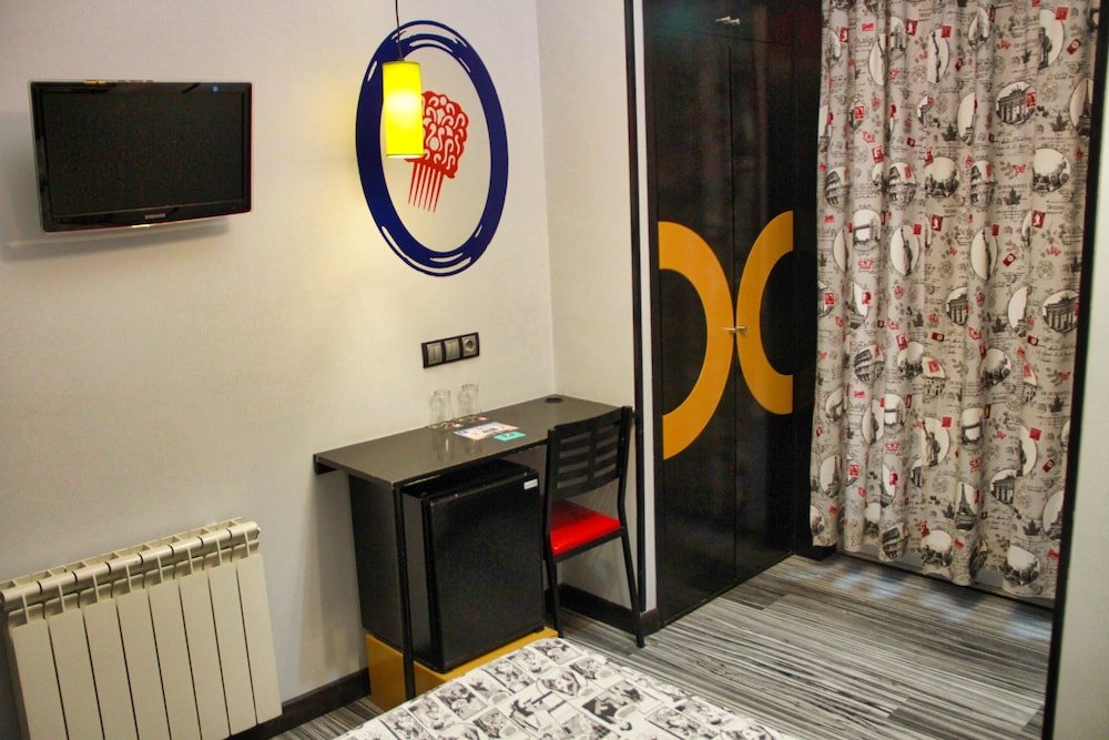 Фото Jc Rooms Santa Ana